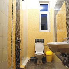 Orient Express Hostel & Apartments ванная