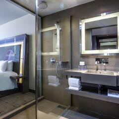 Отель Novotel Bangkok Platinum ванная фото 2