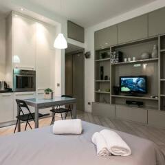 Отель Temporary House - Via Vespri Siciliani Милан комната для гостей фото 3