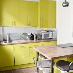 Апартаменты Charming Apartment in Oberkampf Area Париж в номере
