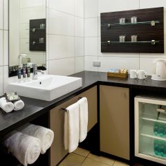 Отель Novotel Nadi Фиджи, Вити-Леву - отзывы, цены и фото номеров - забронировать отель Novotel Nadi онлайн удобства в номере