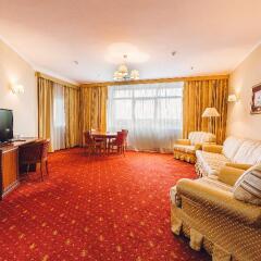 Cosmos Petrozavodsk Hotel 4* Стандартный номер с двуспальной кроватью фото 13