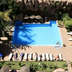 Отель Imperial Holiday Hôtel & spa бассейн фото 3