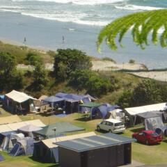 Отель Bowentown Beach Holiday Park фото 9