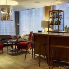 Отель Duane Street Hotel Tribeca США, Нью-Йорк - отзывы, цены и фото номеров - забронировать отель Duane Street Hotel Tribeca онлайн гостиничный бар