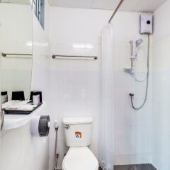Апартаменты Penyos Service Apartment Бангкок ванная фото 2