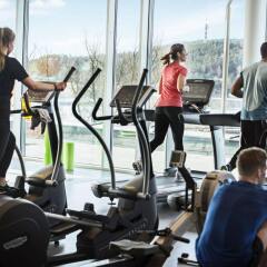 Отель Scandic Kristiansand Bystranda Норвегия, Кристиансанд - отзывы, цены и фото номеров - забронировать отель Scandic Kristiansand Bystranda онлайн фитнесс-зал