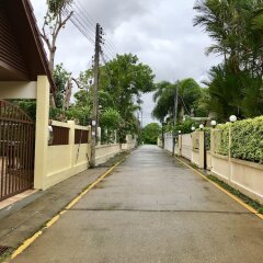 Отель Falang Paradise парковка