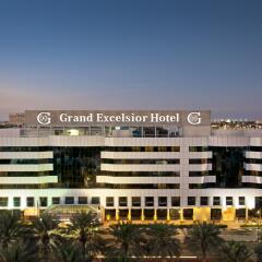 Отель Grand Excelsior Hotel Deira ОАЭ, Дубай - 1 отзыв об отеле, цены и фото номеров - забронировать отель Grand Excelsior Hotel Deira онлайн городской автобус
