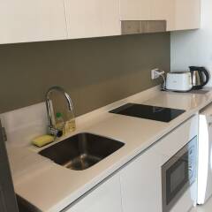 Отель Frank's Condo at Riviera Wongamat Паттайя в номере