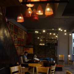 Grey Monkey Dalat Hostel Далат интерьер отеля фото 3
