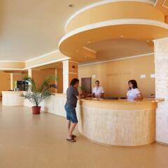 Отель Sea Complex Relax& Spa- All Inclusive Болгария, Поморие - отзывы, цены и фото номеров - забронировать отель Sea Complex Relax& Spa- All Inclusive онлайн интерьер отеля фото 2