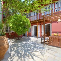 Отель Traditional res next to Acropolis фото 5
