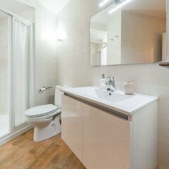 Отель Apartamento Bella by People Rentals Испания, Сан-Себастьян - отзывы, цены и фото номеров - забронировать отель Apartamento Bella by People Rentals онлайн ванная фото 2