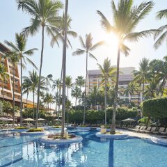 Отель The Westin Resort & Spa Puerto Vallarta бассейн фото 6