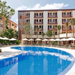 Отель ibis Phuket Patong бассейн