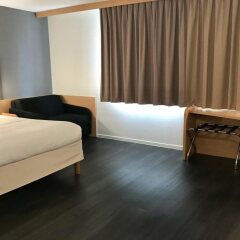 Отель easyHotel Nice Palais des Congrès – Old Town Франция, Ницца - 1 отзыв об отеле, цены и фото номеров - забронировать отель easyHotel Nice Palais des Congrès – Old Town онлайн комната для гостей фото 2