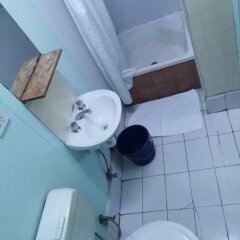 Taklam Lodge in Rabaul, Papua New Guinea from 91$, photos, reviews - zenhotels.com bathroom