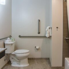 Comfort Inn in Connellsville, United States of America from 135$, photos, reviews - zenhotels.com bathroom
