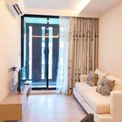 Отель Locals Sukhumvit ThongLor Vtara 36 Бангкок комната для гостей фото 4