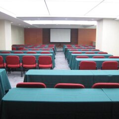 Отель China Mayors Plaza