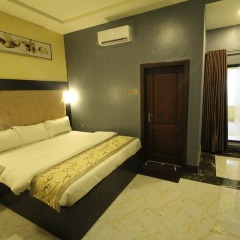 Отель De Gladys Hotel Нигерия, Энугу - отзывы, цены и фото номеров - забронировать отель De Gladys Hotel онлайн комната для гостей
