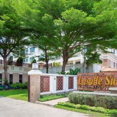 Отель Lasalle Suites & Spa фото 6