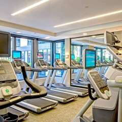 Отель Bluebird Suites near Bethesda Metro США, Бетесда - отзывы, цены и фото номеров - забронировать отель Bluebird Suites near Bethesda Metro онлайн фитнесс-зал фото 2