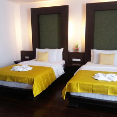 Nicha Suite Hua Hin Hotel сейф в номере