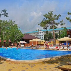 Гостиница Солнечная (Геленджик) бассейн фото 2