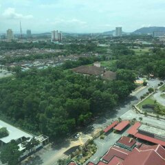 Отель Sunway Hotel Seberang Jaya Малайзия, Себеранг-Джайя - отзывы, цены и фото номеров - забронировать отель Sunway Hotel Seberang Jaya онлайн балкон