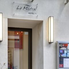 Отель Le Mistral Франция, Канны - отзывы, цены и фото номеров - забронировать отель Le Mistral онлайн интерьер отеля фото 3