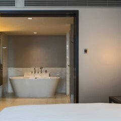 Отель Bangkok Marriott Marquis Queen's Park Таиланд, Бангкок - отзывы, цены и фото номеров - забронировать отель Bangkok Marriott Marquis Queen's Park онлайн ванная