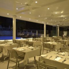 Отель Sunrise Gardens Aparthotel