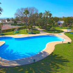 Отель Devesa Gardens Camping & Resort бассейн фото 2