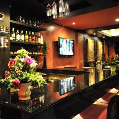 Отель Siralanna Phuket гостиничный бар