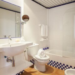 Отель Formentera Mar - La Marina Lofts Испания, Форментера - отзывы, цены и фото номеров - забронировать отель Formentera Mar - La Marina Lofts онлайн ванная