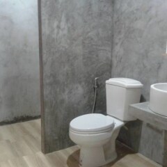 Отель King Kong Hostel @ Krabi Таиланд, Краби - отзывы, цены и фото номеров - забронировать отель King Kong Hostel @ Krabi онлайн ванная фото 2