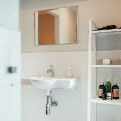 Chamberlain Hostel - Adults Only Бангкок ванная фото 2