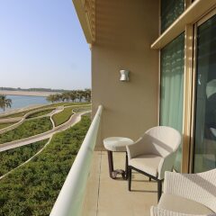 Al Raha Beach Hotel Villas балкон