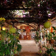 Отель Patty’s Secret Garden Ланта спа