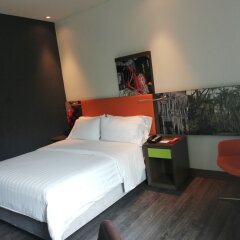 Отель Hampton by Hilton Cali комната для гостей фото 4