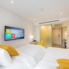 Отель Yello Rooms Victory Monument Бангкок комната для гостей фото 2