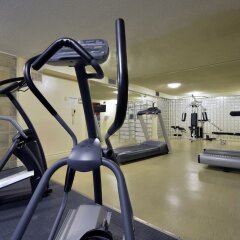 Отель Radisson Hotel Ottawa Parliament Hill Канада, Оттава - отзывы, цены и фото номеров - забронировать отель Radisson Hotel Ottawa Parliament Hill онлайн фитнесс-зал фото 3