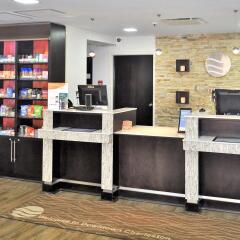 Отель Comfort Inn Downtown Charleston интерьер отеля фото 2