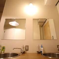 Hostel & Coffee Shop Zabutton Токио в номере