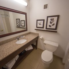 Country Inn & Suites by Radisson, Portage, IN in Portage, United States of America from 174$, photos, reviews - zenhotels.com bathroom