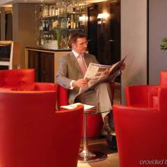 Отель Mercure Lyon Centre Plaza République Франция, Лион - отзывы, цены и фото номеров - забронировать отель Mercure Lyon Centre Plaza République онлайн гостиничный бар