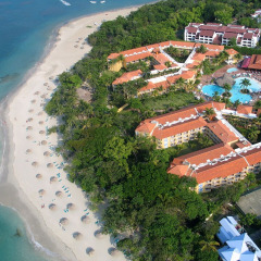 Отель VH Gran Ventana Beach Resort - All Inclusive пляж