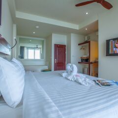 Отель Surin Beach Resort комната для гостей фото 3